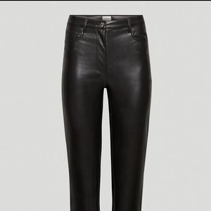 Aritzia Melina Pants Short